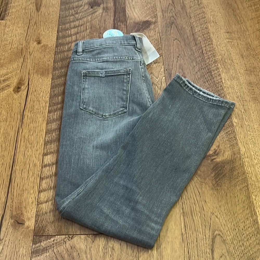 NWT DL1961 Girl’s Grey Brady Slim Jeans Size 12